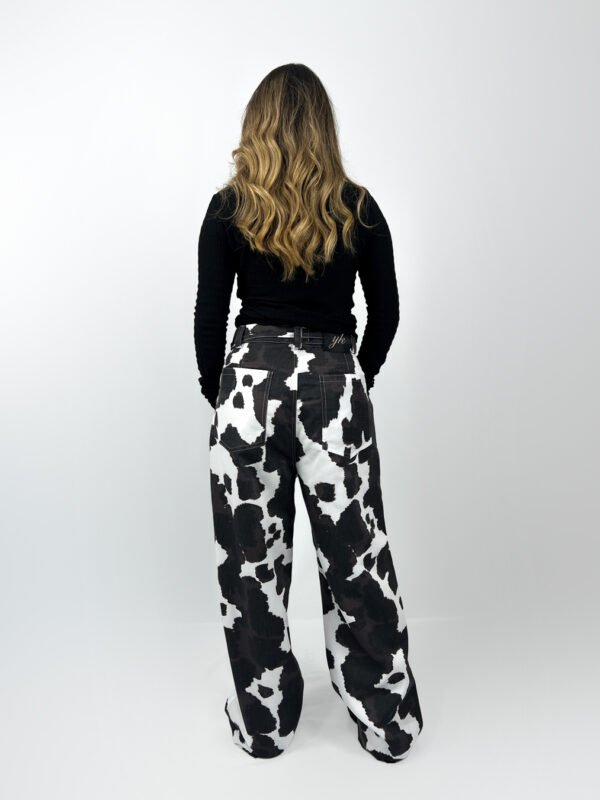 Pant Cow
